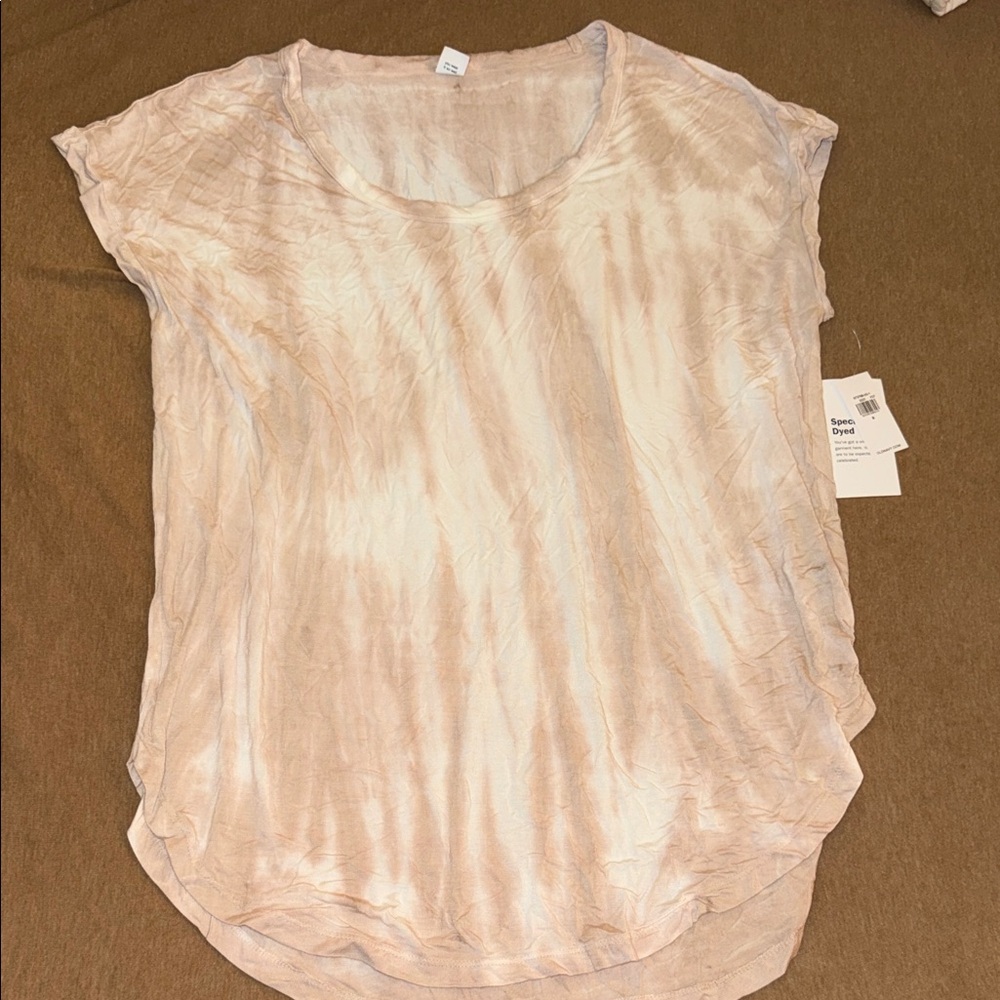 Old Navy Women's Cream Tie-Dye Short Sleeve Top